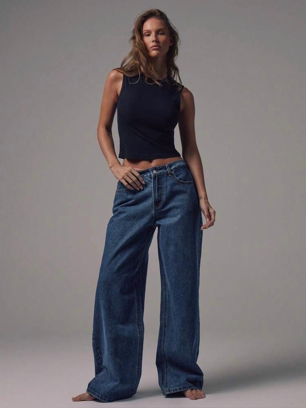 Wide Leg Women's Jeans in Dark Blue